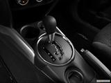  Gear shifter/center console photo